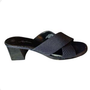 Fanfares Navy Crisscross Heeled Sandals - Size 8 - Elegant Casual (1297-4)